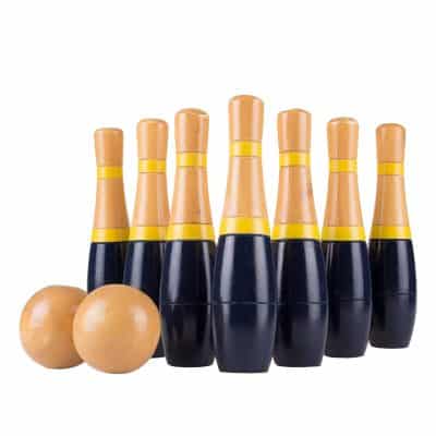 Lawn Bowling Game/Skittle Ball