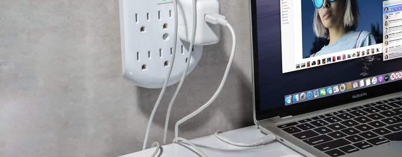 Wall Surge Protector with USB Ports
